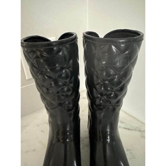 HUNTER REFINED GLOSS QUILTED WATERPROOF BOOTS/DARK SLATE - Picture 8 of 10